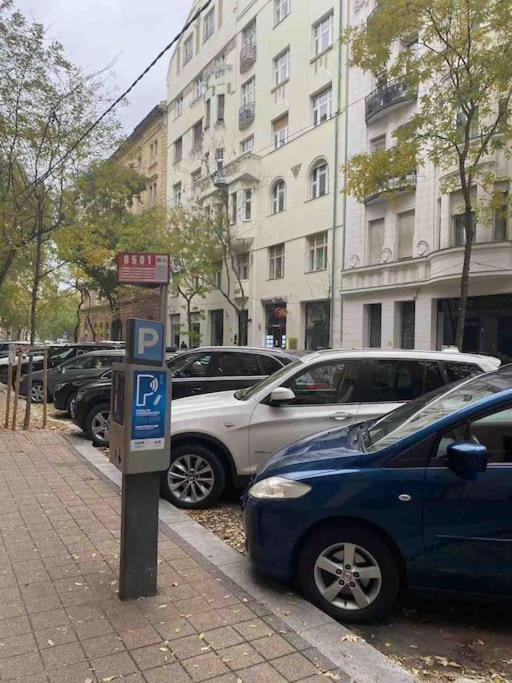 12# Sunflower Cozy Apartment Budapest Ngoại thất bức ảnh